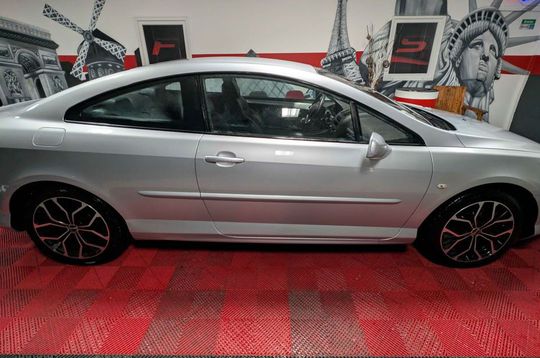 Peugeot 407 Coupe 2.0 HDi 135 Sport occasion en vente à Claye-Souilly 
								