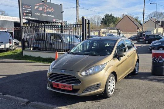 Ford Fiesta 1.5 TDCI 75CH FAP TREND 5P occasion en vente à Claye-Souilly 
								
